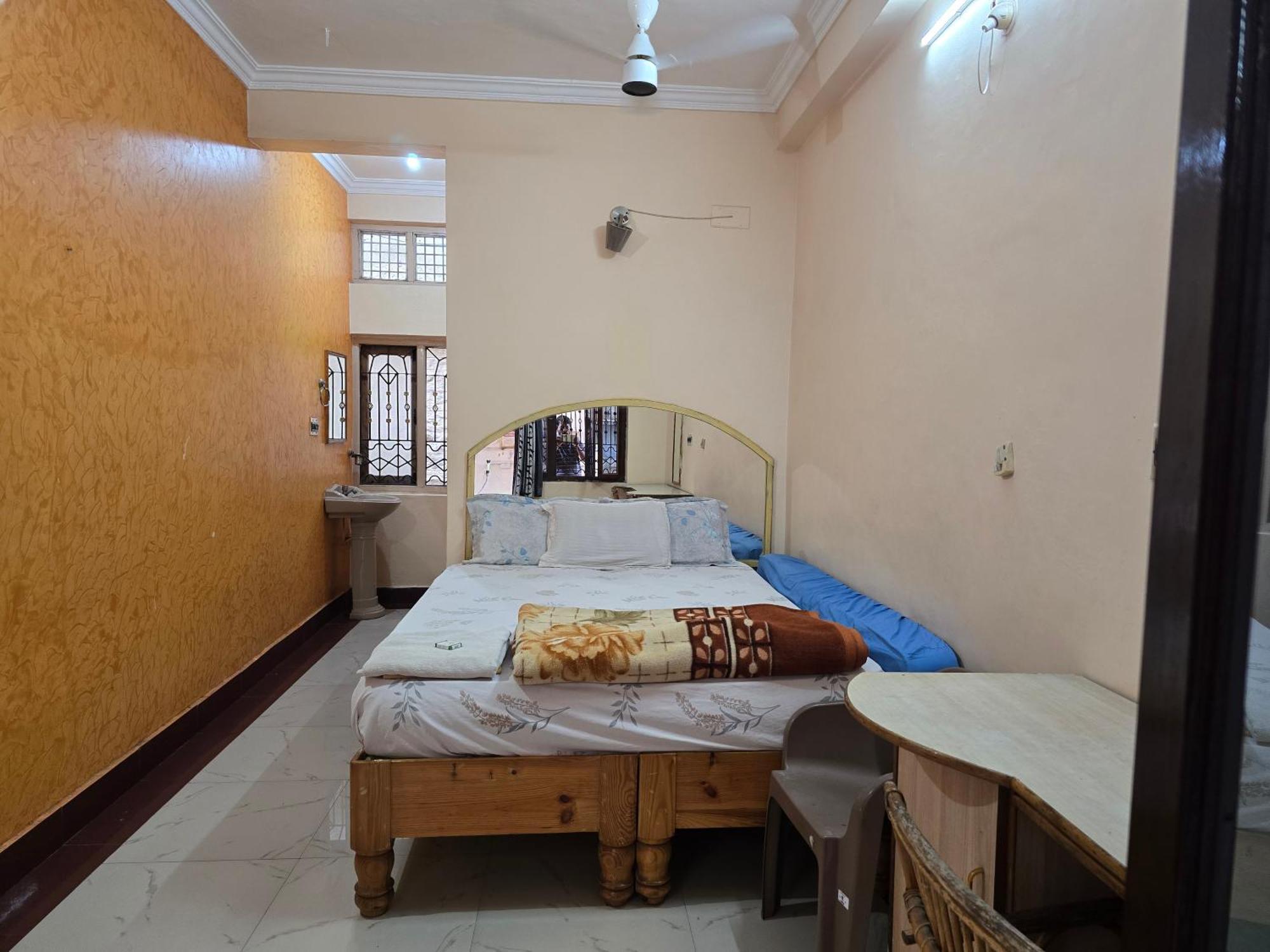 Lakshmi Heritage Tourist Home Hampi Exterior foto
